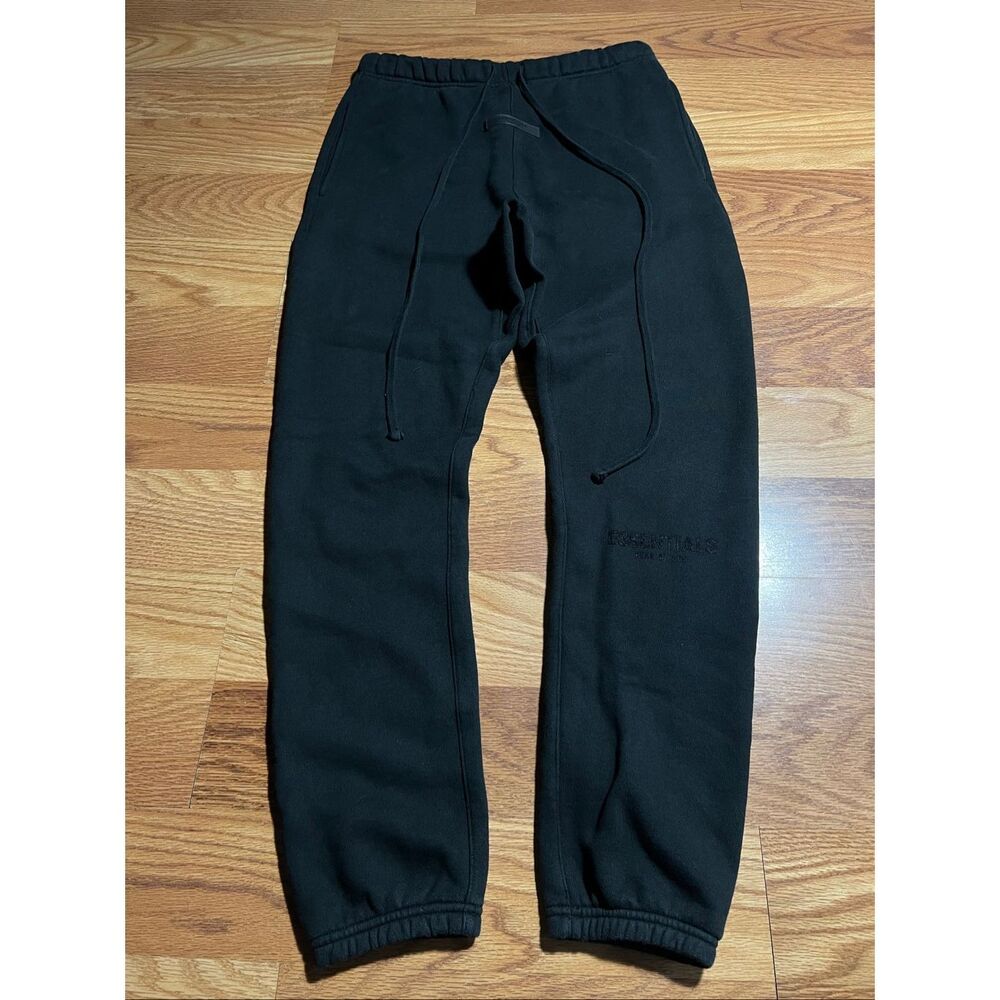 Essentials Fear Of God Men’s Black Sweatpants Joggers Small